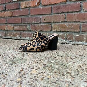 Steven by Steve Madden Leopard Calf Hair Neva Mules Size 7